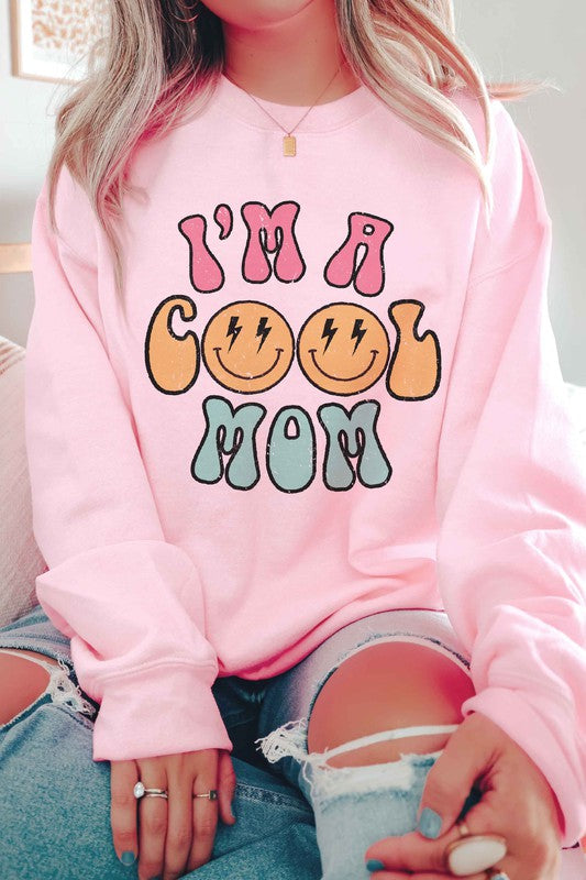 I'M A COOL MOM GRAPHIC SWEATSHIRT