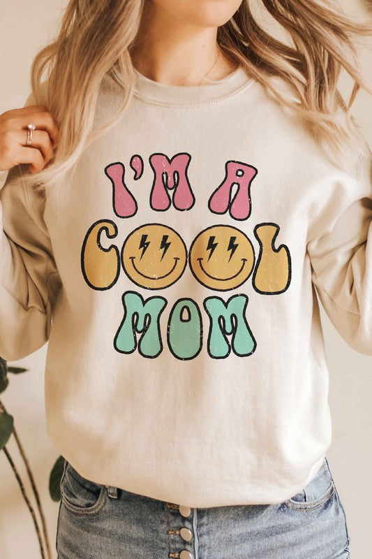 I'M A COOL MOM GRAPHIC SWEATSHIRT